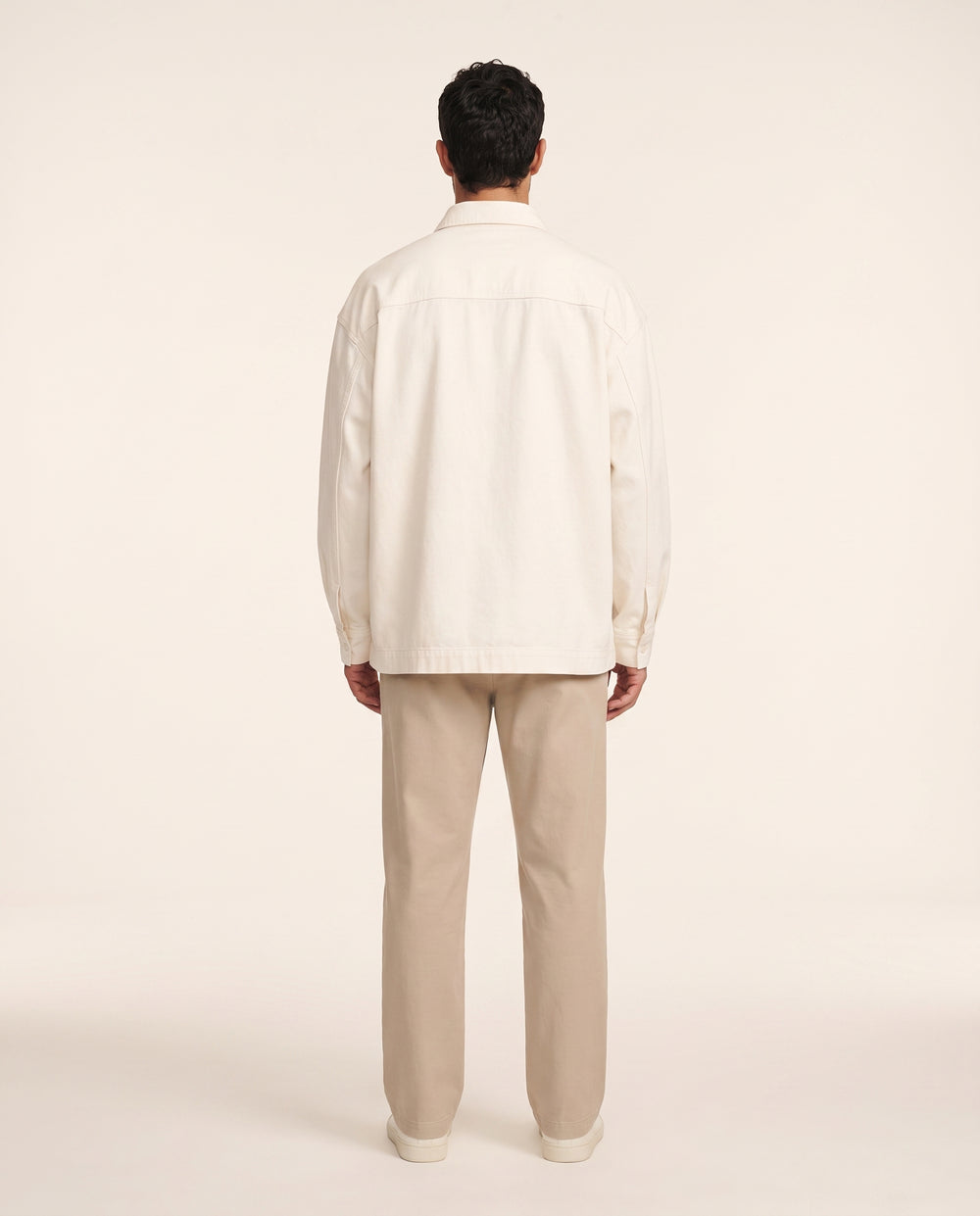Camisa oversize de lino hombre — corte relajado — 3
