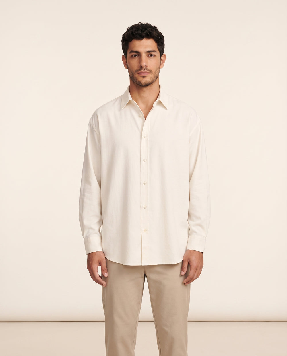Camisa oversize de lino hombre — corte relajado — 2